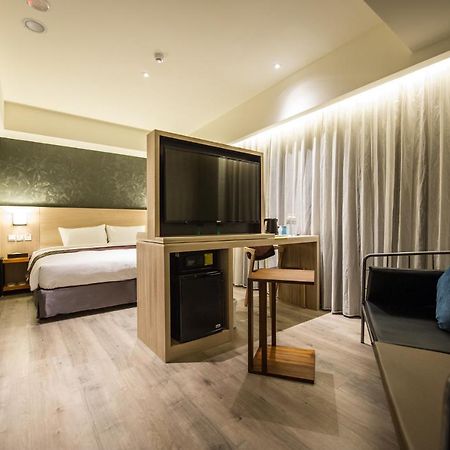 Lucky Apple Hotel Taipei Eksteriør billede